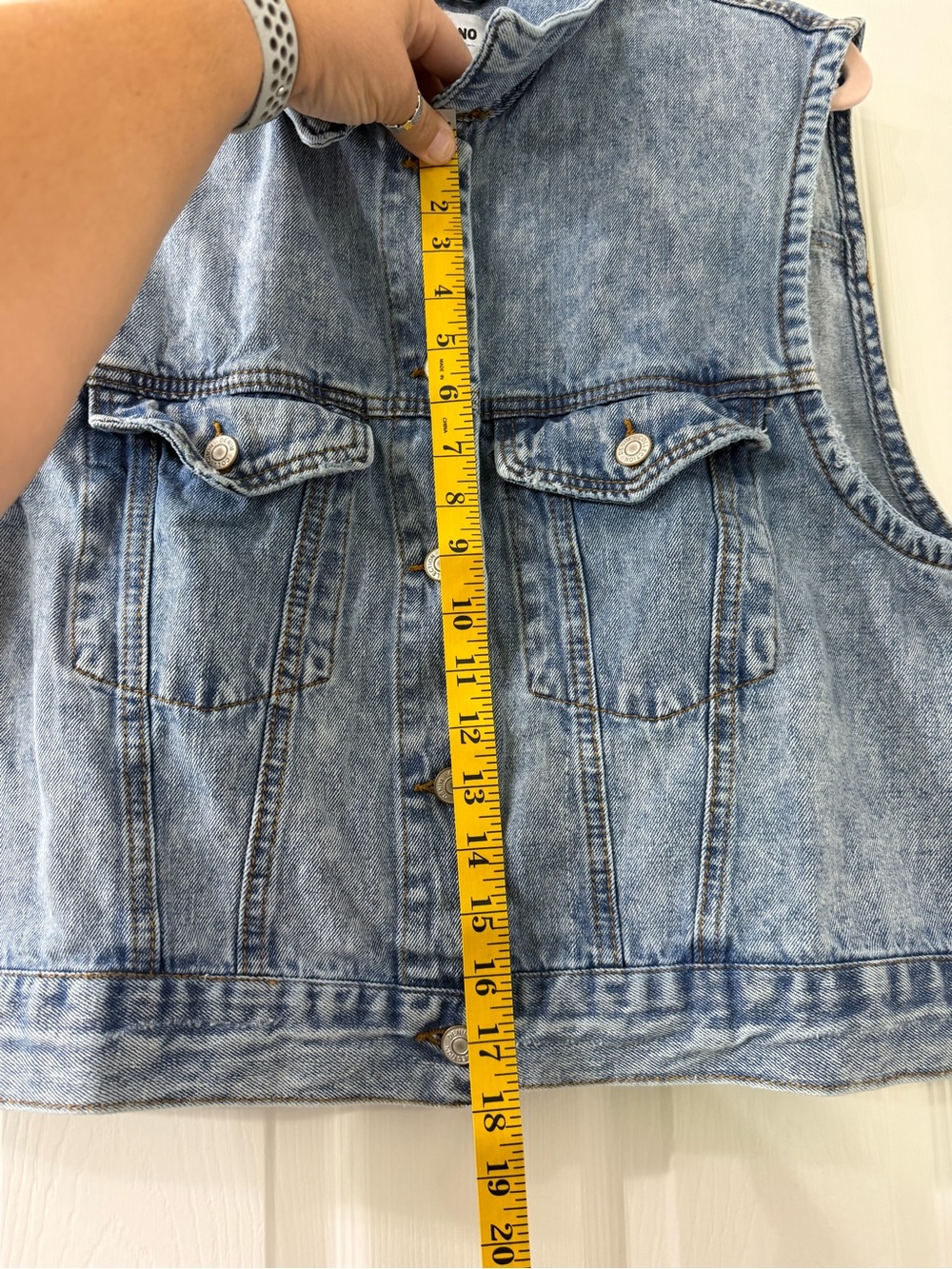Jeans Subcategory Classification - Picture 5 of 11